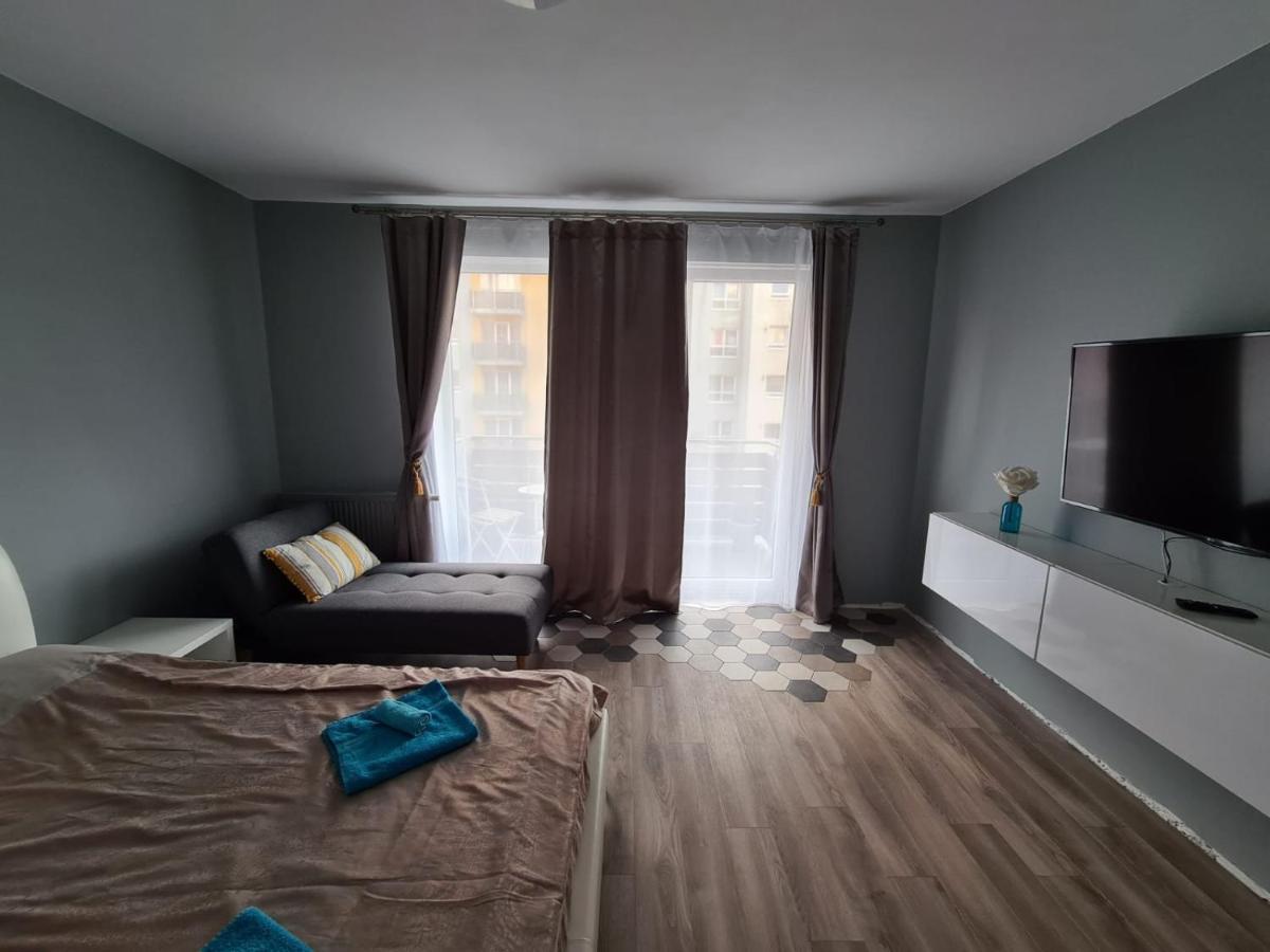Appartement Garsoniera Zebra à Braşov Extérieur photo